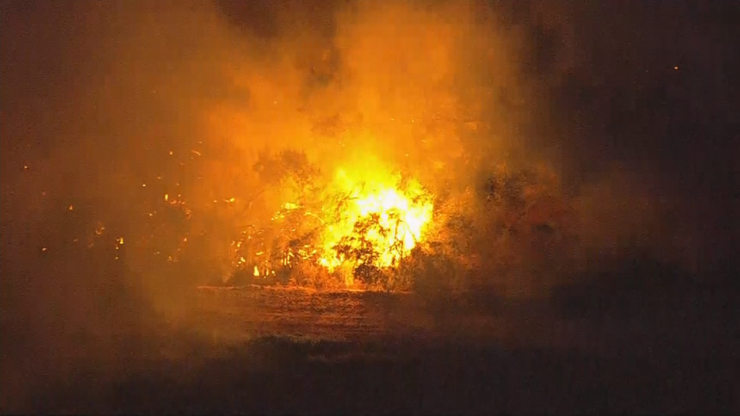 Dozens of firefighters battle brush fire in Buckeye Valley Arizona's