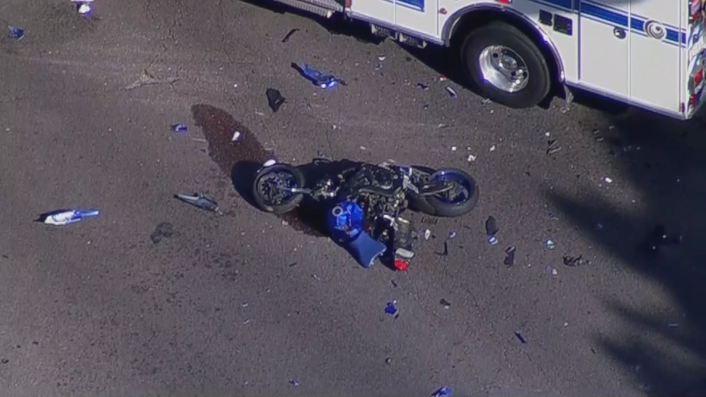 Motorcycle rider killed in Gilbert crash Arizona's Family