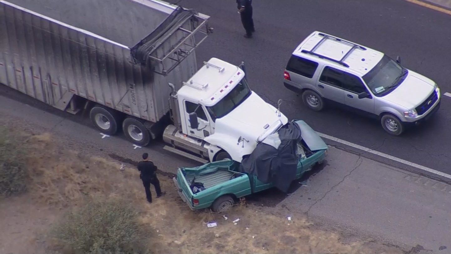 Victims identified in triple fatal crash Wednesday in Maricopa