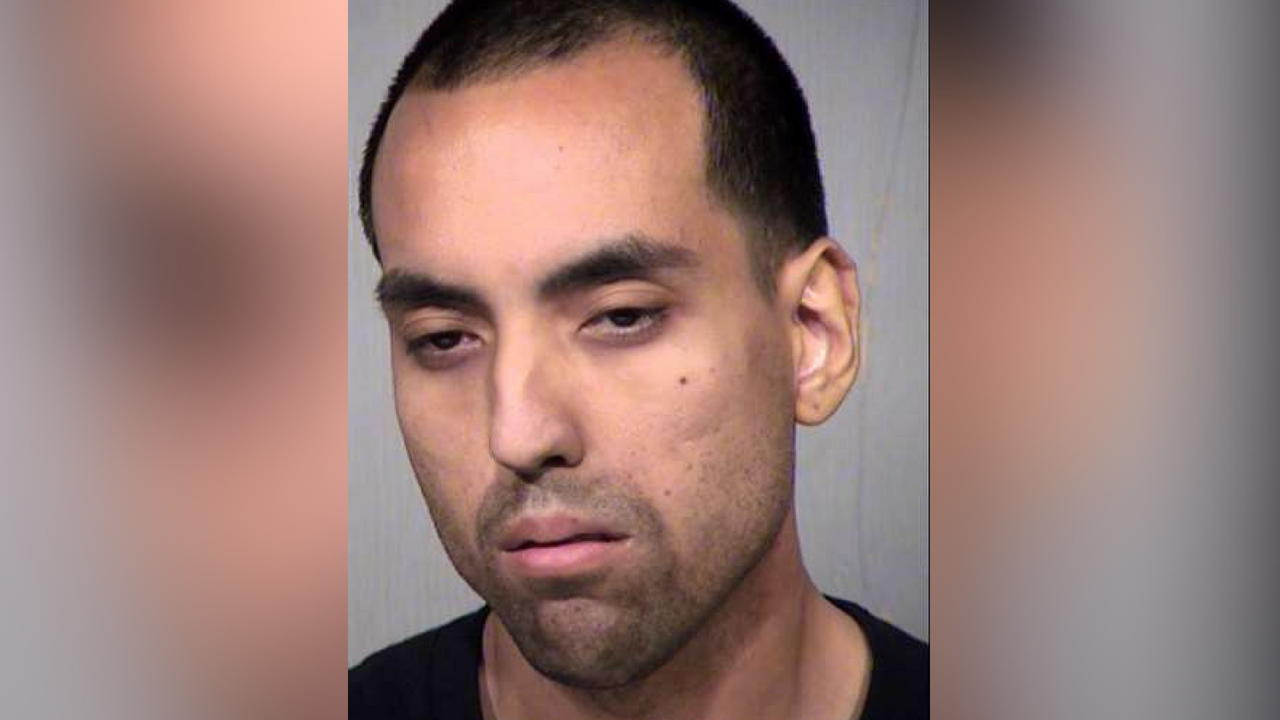 PD: Toddler found covered in feces, malnourished; Phoenix father arrested