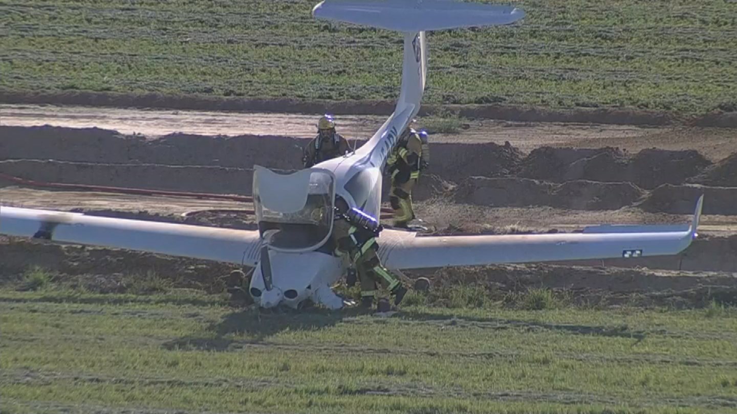 Small plane crash lands in Goodyear field - Arizona's Family