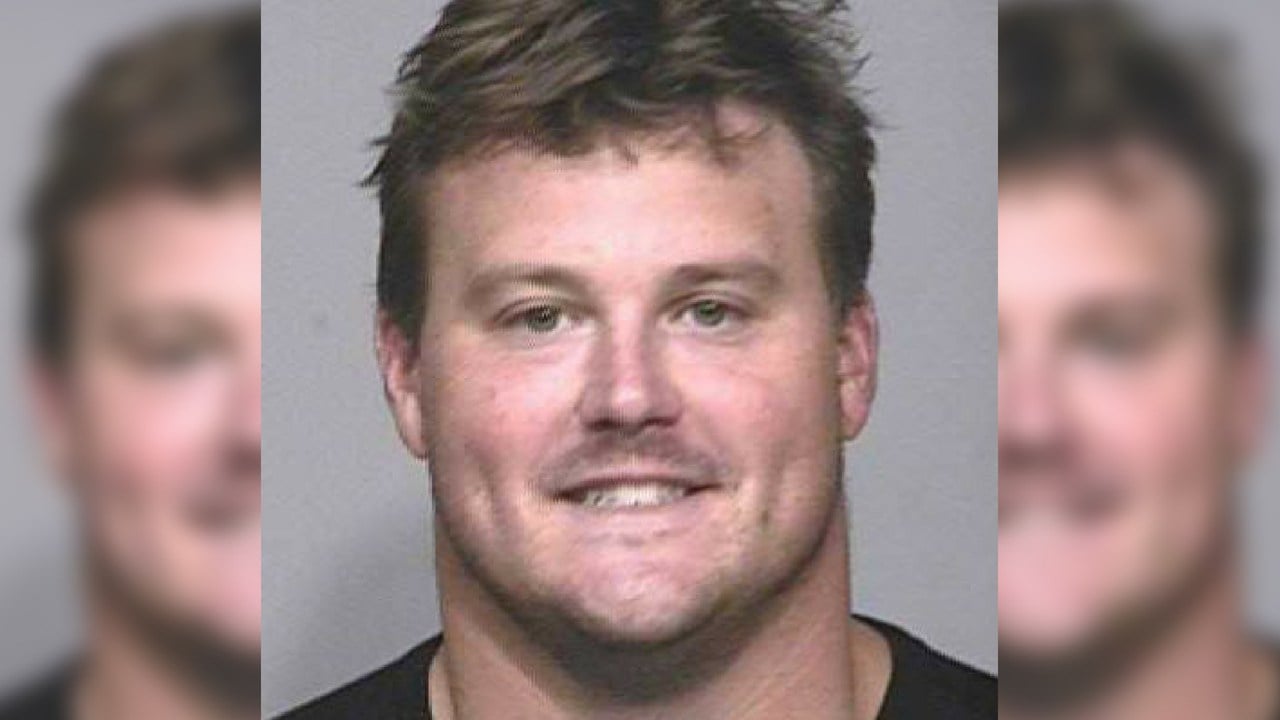 Former Nfl Player Arrested At Scottsdale Funeral Home After Pun Former Nfl Player Arrested At Scottsdale Funeral Home After Pun